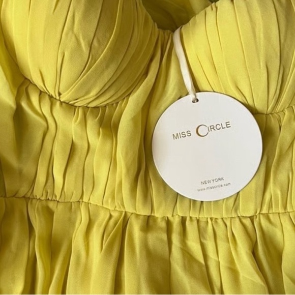 Miss Circle Paradise High Slit Maxi Dress Gown - Picture 5 of 6